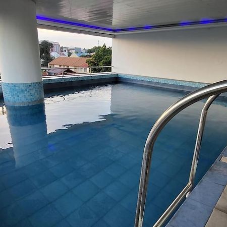 Kandi Tower 3, Premium 1Br With 2Cr & 2 Balcony. อังเฮเลส ภายนอก รูปภาพ