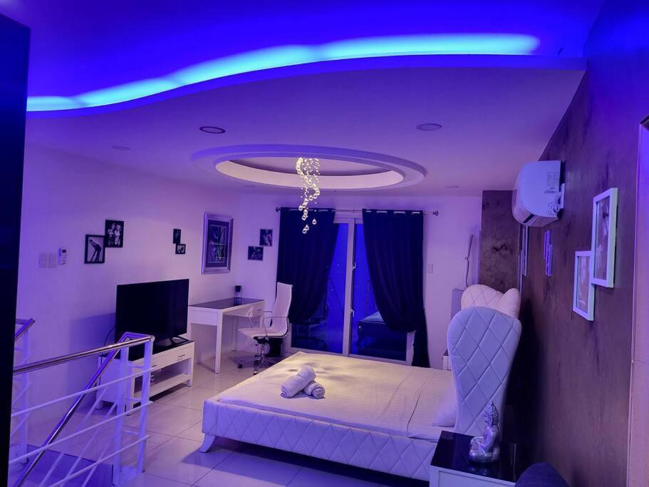 Kandi Tower 3, Premium 1Br With 2Cr & 2 Balcony. อังเฮเลส ภายนอก รูปภาพ